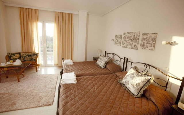 Minavra Hotel