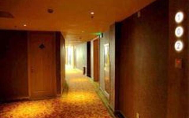 GreenTree Inn Huzhou Wuxing District South Street Chaoyin Bridge Business Hotel