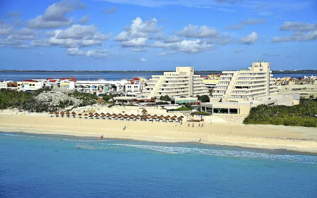 Condo in Ocean Front Resort