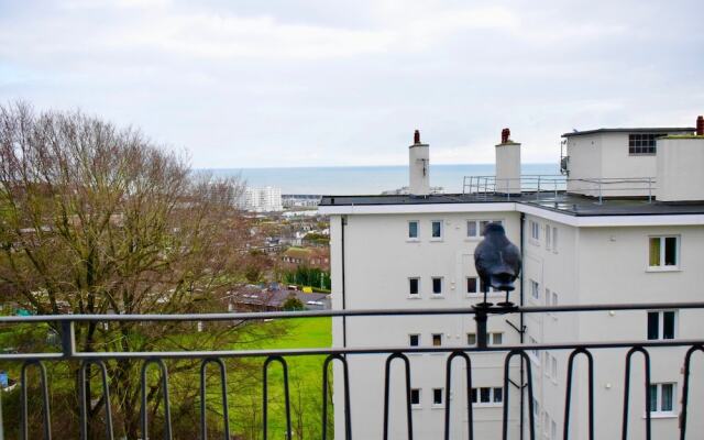 1 Bedroom Apartment With Balcony And Seaviews