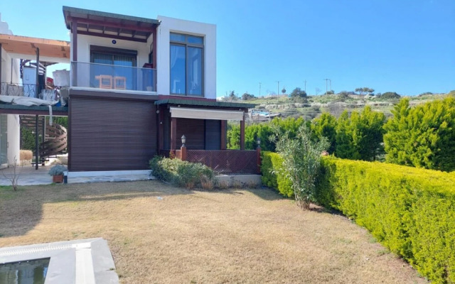 Vibrant Flat With Balcony in Golturkbuku