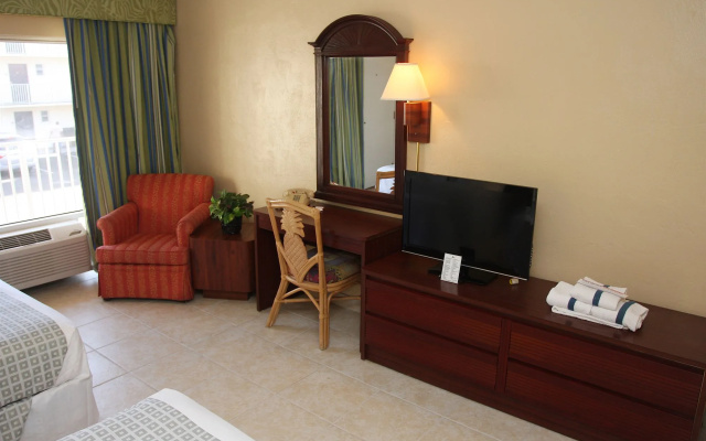 Makai Beach Lodge
