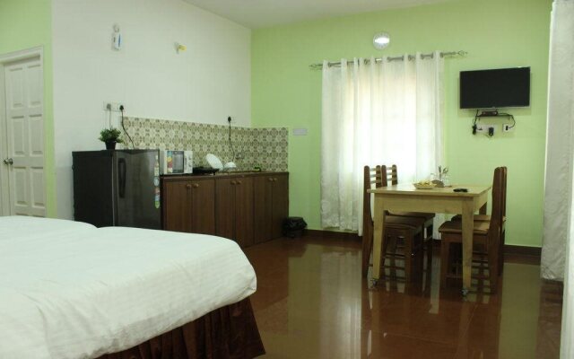 Oyo 9355 Holy Cross Home Stay