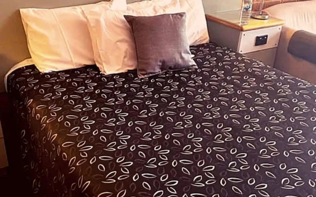 Mulwala Paradise Palms Motel