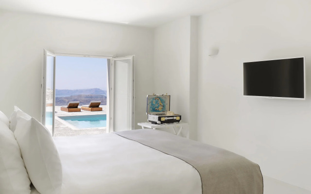 Vedema, a Luxury Collection Resort, Santorini