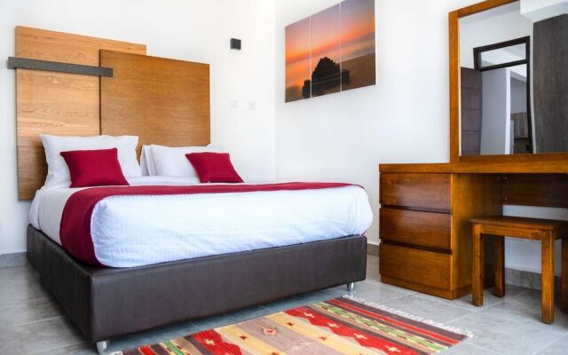 L'Aziz Suites