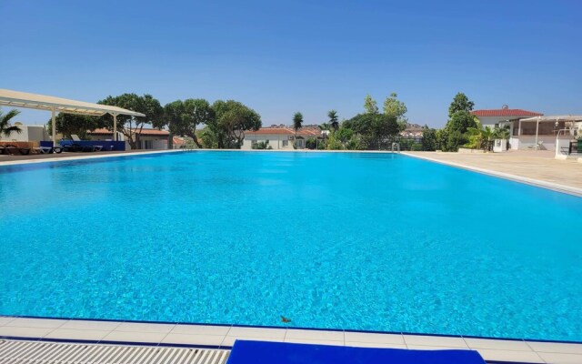 Fabulous 2 Bed Apartment in Safakoy Cyprus