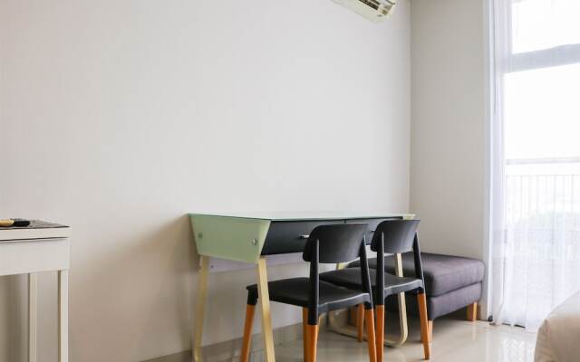 Spacious And Strategic Studio Apartment At Dago Suites