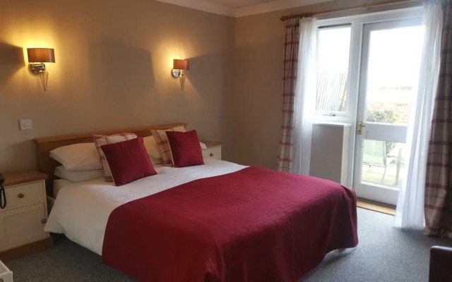 River Haven Hotel