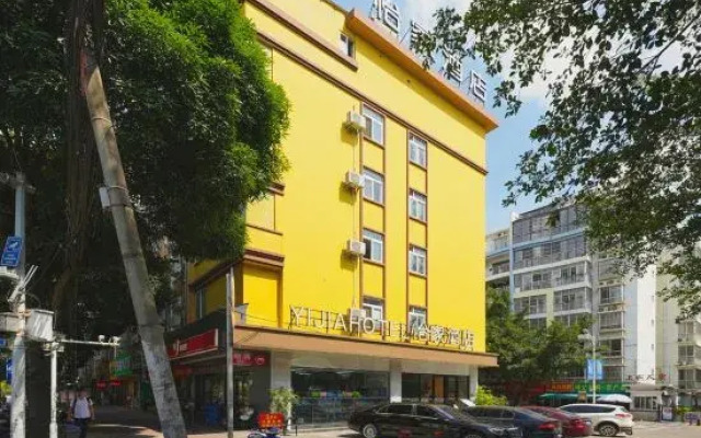 Yijia Hotel
