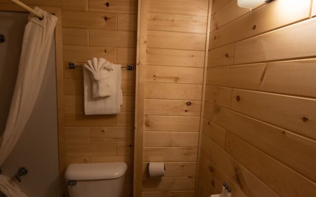 Apple Blossom Boutique