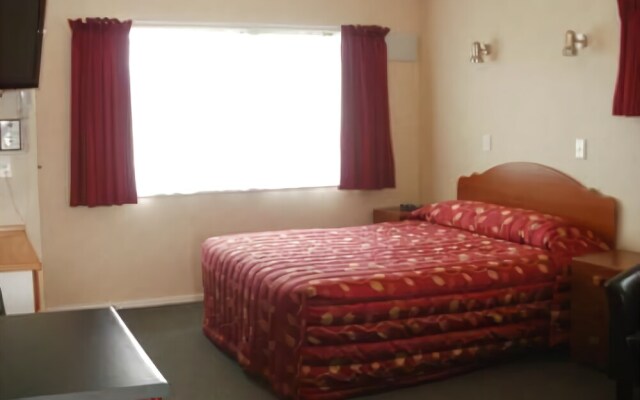 Gloucester House Motel