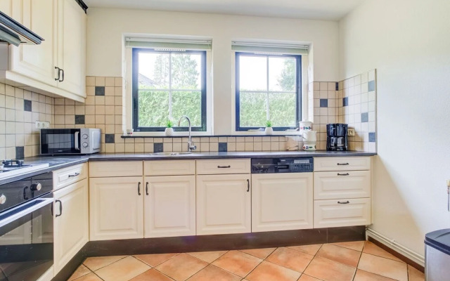 Lovely Holiday Home in Lunteren near Forest