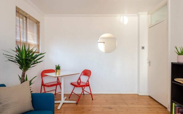 Modern 1BR Flat in Angel/islington, Fits 4