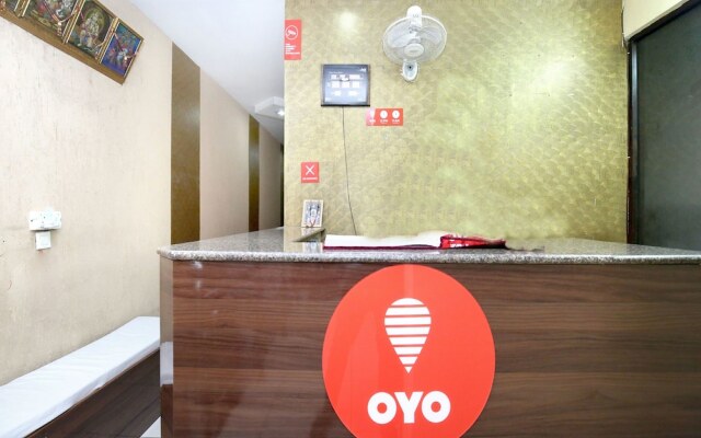 OYO 11844 Silver Star