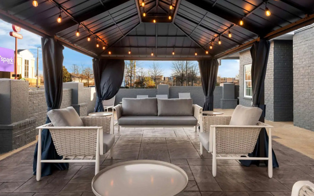 Spark by Hilton Oxford