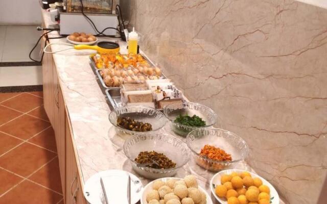 GreenTree Inn Chongqing Longhu Times Tianjie Xietaizi Subway Station Hotel