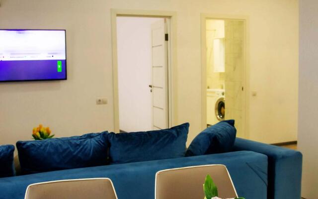 Apartments on Vlasov street 4