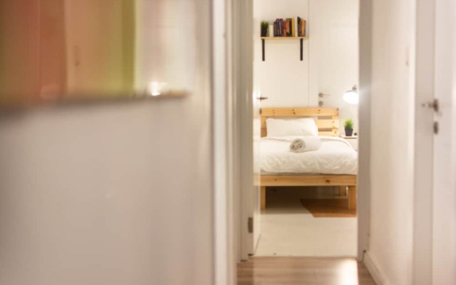 TLV Port Sweet-spot Near Beach