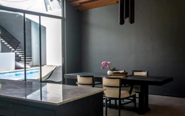 Aster Villa