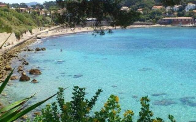 Studio avec parkingk privé, plage et centre à pied