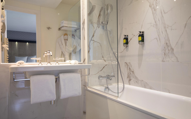 Hotel Elysees Regencia