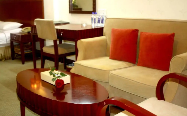 Silver Art Hotel