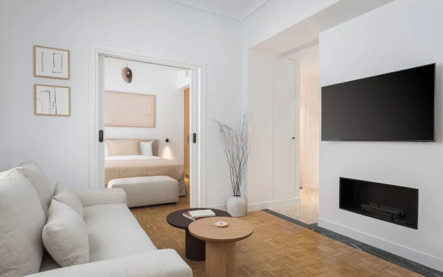 Kolonaki Athena Residence by Fineline