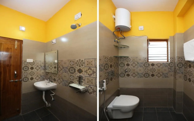 OYO 28078 Golden Villa Guest House