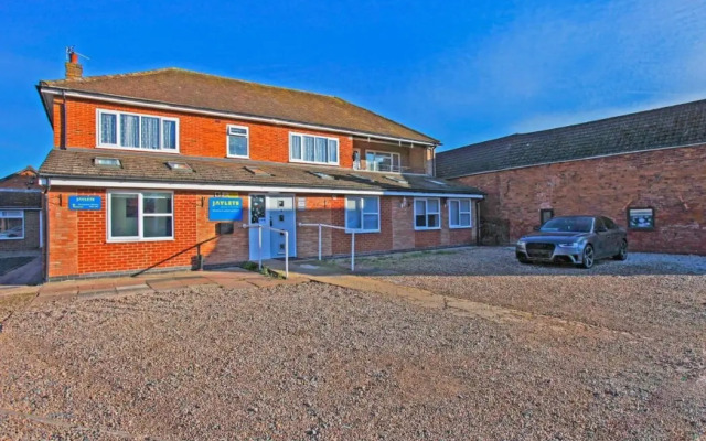 Oyo Aparthotel Hathern