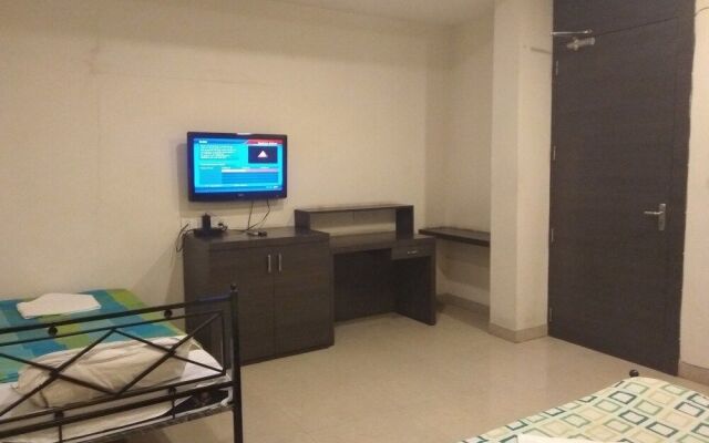 JK Rooms 123 Hotel OrangeLeaf
