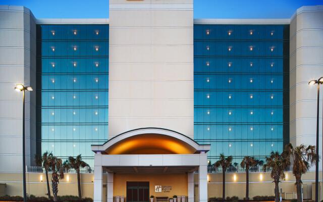 Holiday Inn Express Hotel & Suites Va Beach Oceanfront, an IHG Hotel