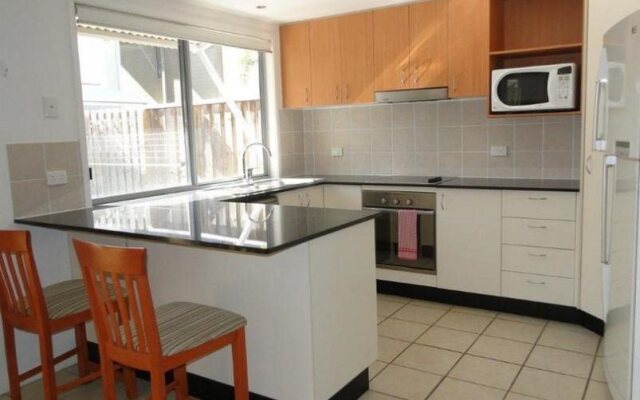 Coolum Villas