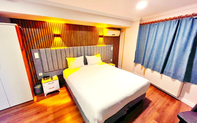 Naila Hotel