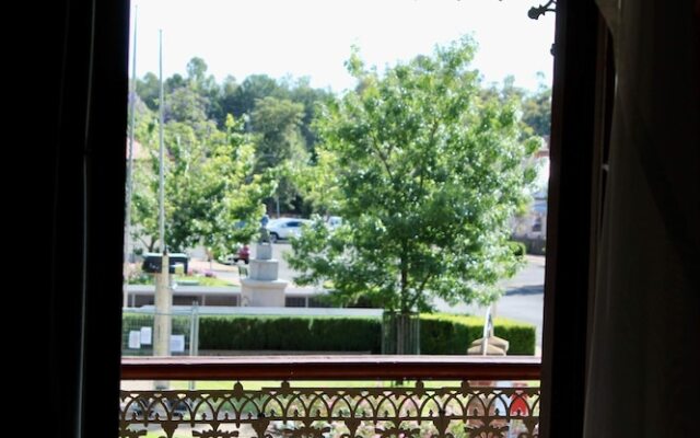 Vandenberg Hotel Forbes