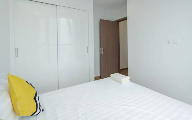 Homefromhome Skylake Apartment