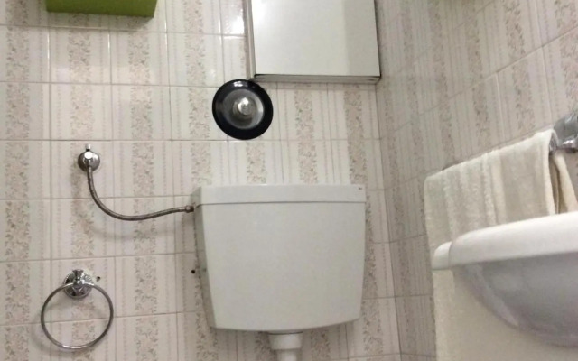 Downtown Sunny Apartment