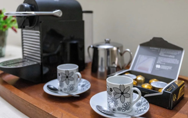 2min da Praia de Copacabana - A303