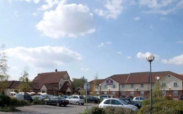 Premier Inn Braintree - A120