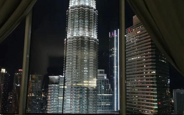 Sky Suite By Autumn Suites