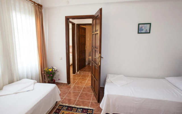 Papermoon Hotel & Apartments