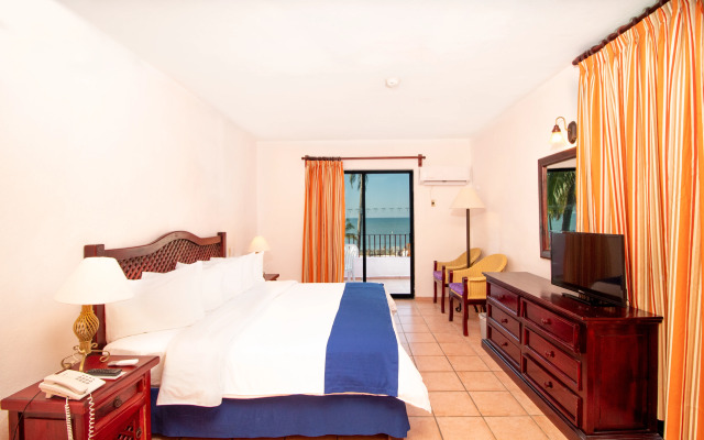 Royal Decameron Complex
