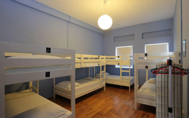 Gusti BnB by ZEN Rooms