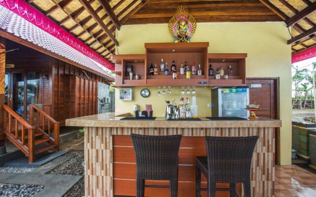 Tatak Bunut Villa Ceningan