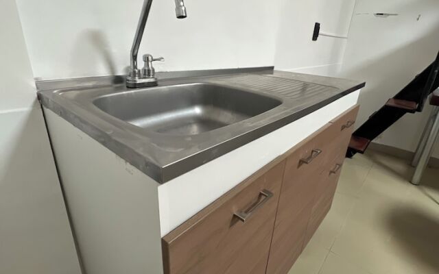 Habitación en Centro Comercial