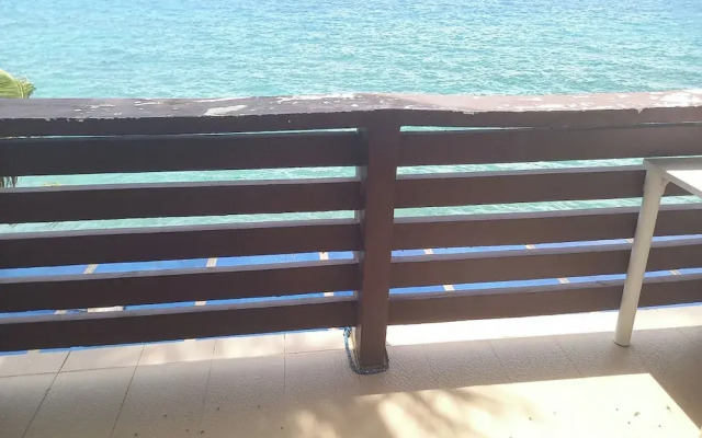 Dolphin Bay Resort Puerto Galera