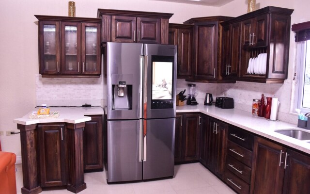 Executive Arcadia Luxury Guest Apartment