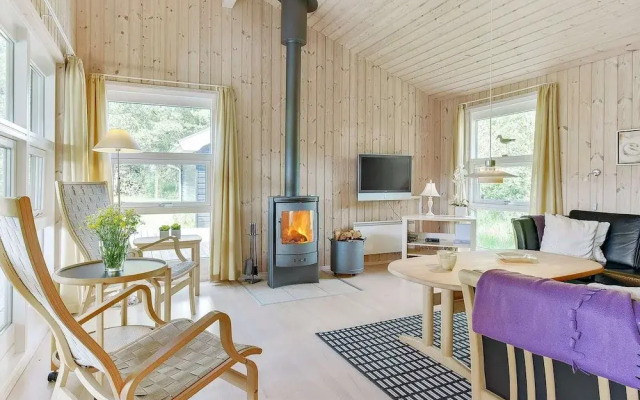 8 Person Holiday Home in Albaek