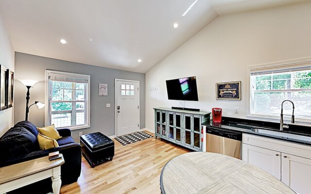 35 Asheville - 1 Br Cabin