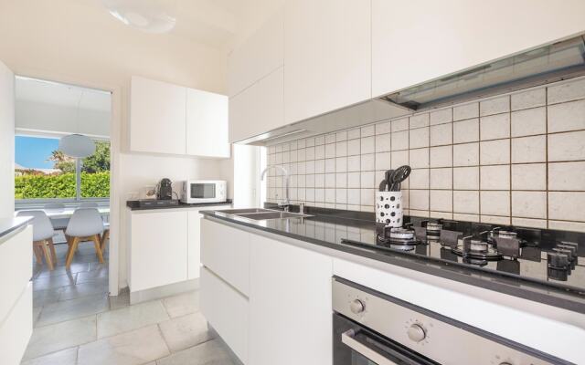 2324 Villa Milhouse by Perle di Puglia